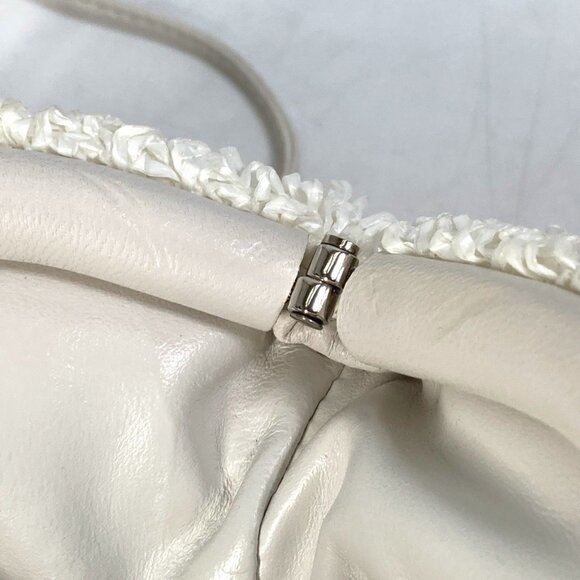 BOTTEGA VENETA White Shoulder Bag - Picture 15 of 16